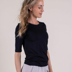 Top/T-shirt Chicago Zwart Viscose - The Clothed Premium Basics