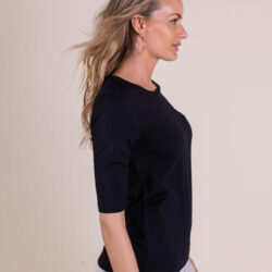 Top/T-shirt Chicago Zwart Viscose - The Clothed Premium Basics