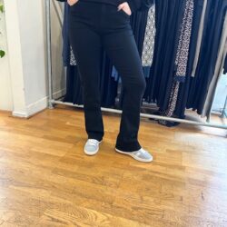 Jeans - Flare Fit Black - Norfy